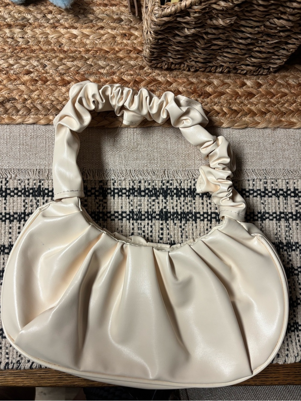 Cream Ruched Handle Shoulder Bag - Stylish Women's Handbag